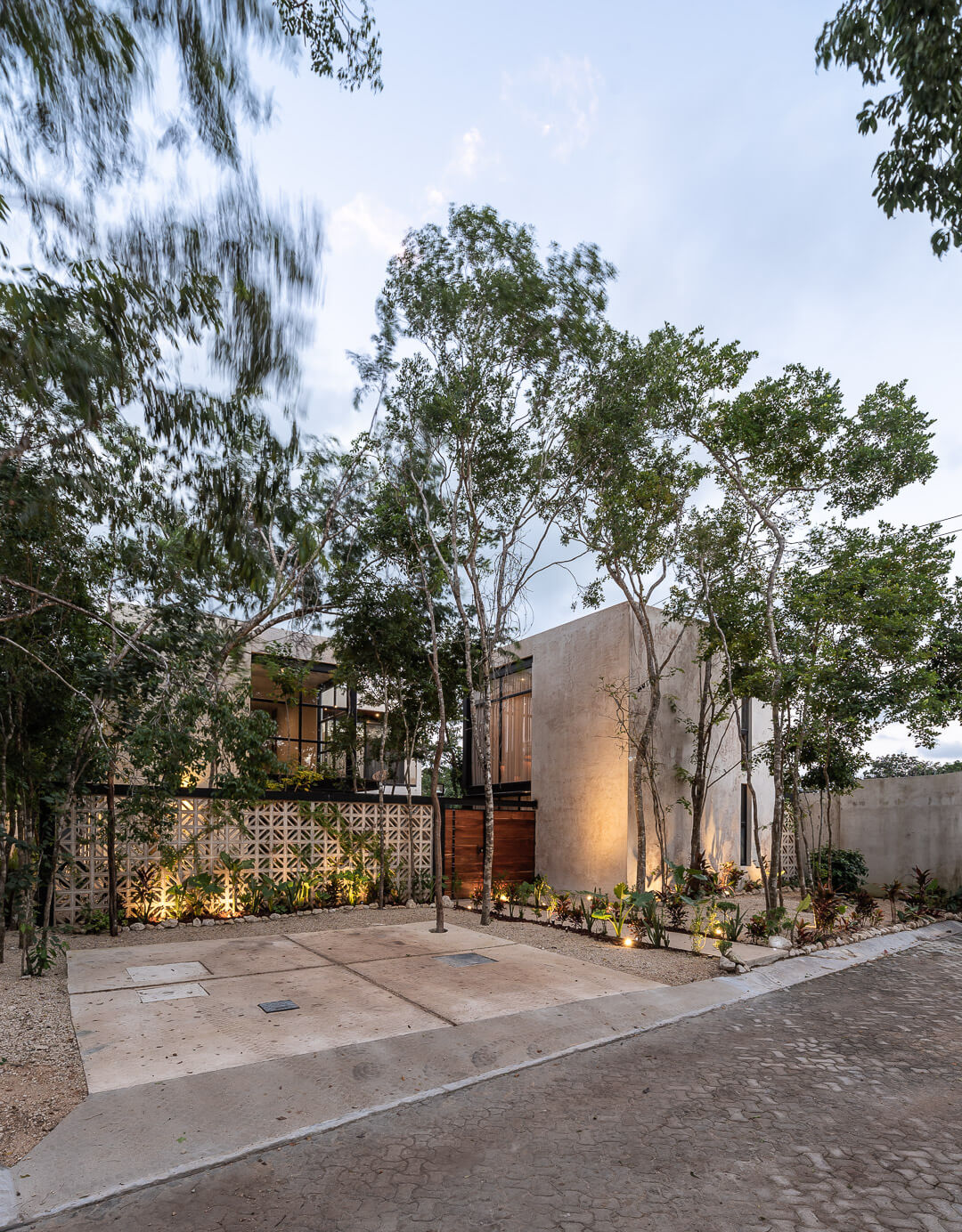 The Caplan House Is A Perfect Retreat By Israel Pacheco