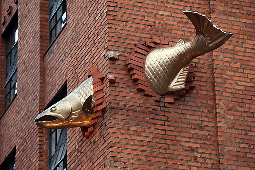 Salmon Sculpture "Transcendence" In Portland, Oregon, USA