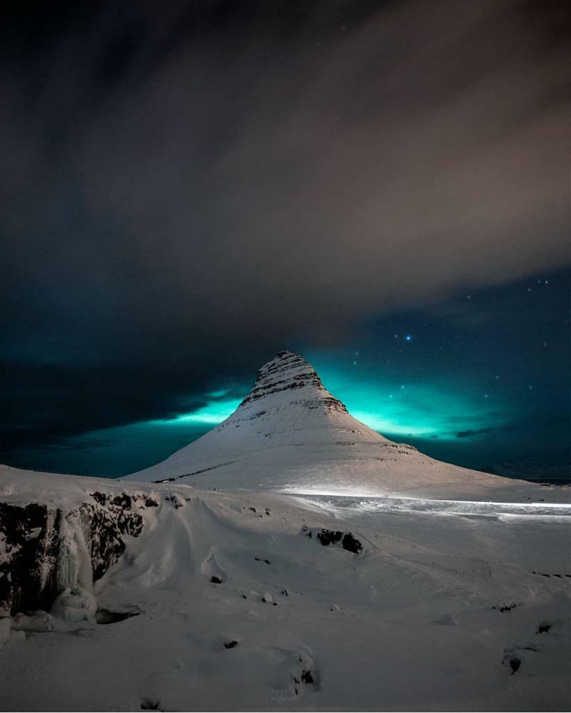 Kirkjufell, Iceland Putting On A Light Show