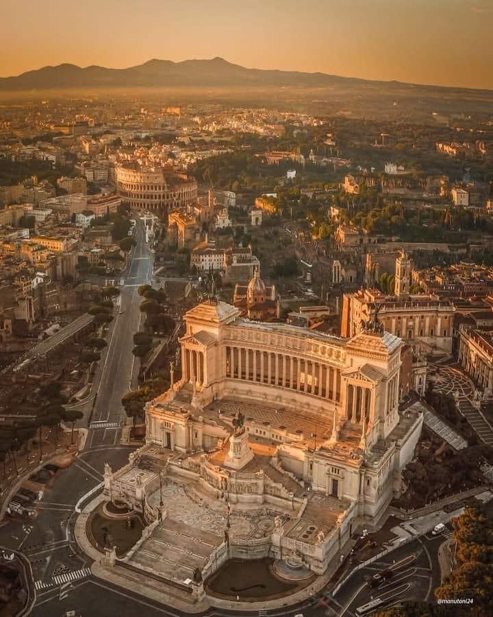 Spectacular View Of Rome, Italy